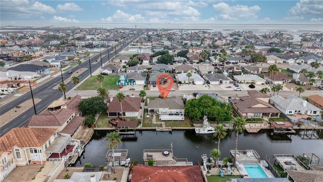 15258 Main Royal Dr, Corpus Christi, TX 78418