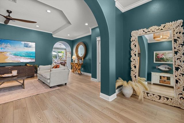 2519 SESAME STREET, Sarasota, FL 34231