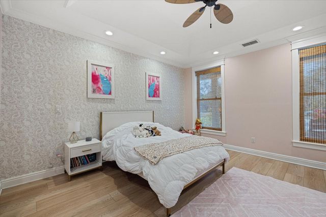 2519 SESAME STREET, Sarasota, FL 34231