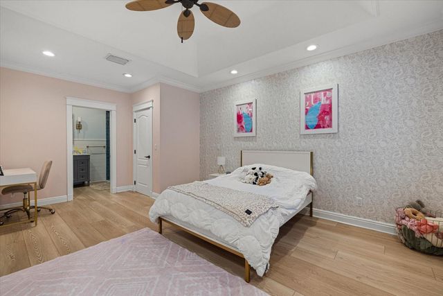 2519 SESAME STREET, Sarasota, FL 34231