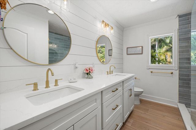 2519 SESAME STREET, Sarasota, FL 34231