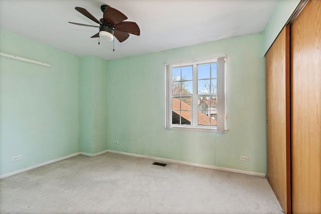 1273 Cranbrook Drive, Schaumburg, IL 60193