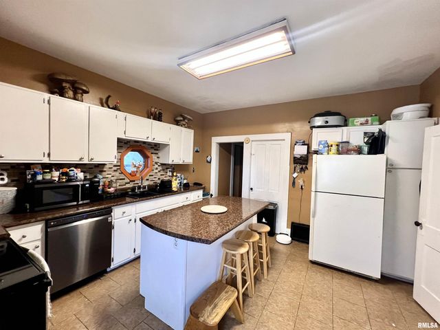 110 Van Horn Street, Muscatine, IA 52761