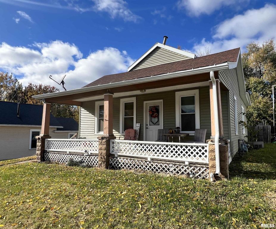 110 Van Horn Street, Muscatine, IA 52761