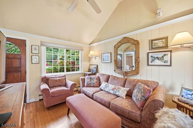 419 Sicomac Ave, Wyckoff Twp., NJ 07481