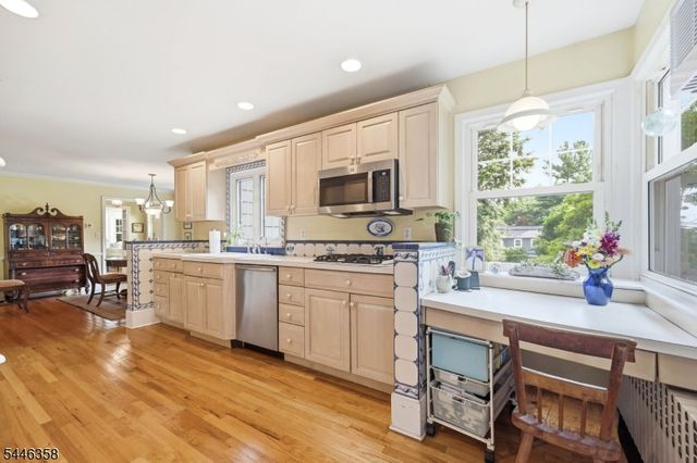 419 Sicomac Ave, Wyckoff Twp., NJ 07481