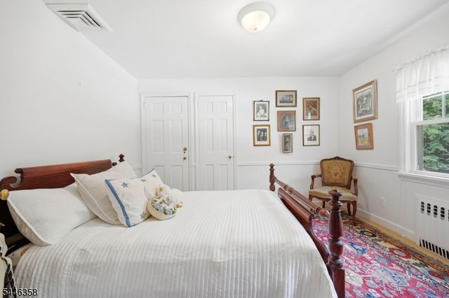 419 Sicomac Ave, Wyckoff Twp., NJ 07481
