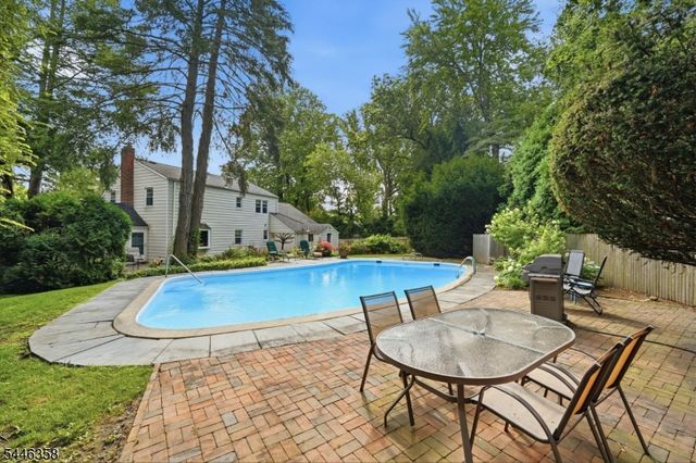 419 Sicomac Ave, Wyckoff Twp., NJ 07481