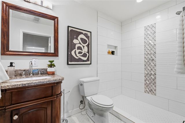 5718 Highland Hills DR, Austin, TX 78731