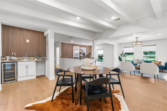 5718 Highland Hills DR, Austin, TX 78731