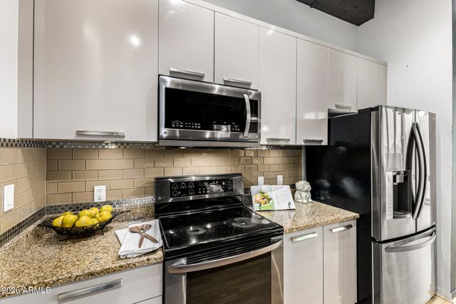 1 E LEXINGTON Avenue 1107, Phoenix, AZ 85012