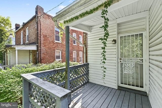 818 CATOR AVE, Baltimore, MD 21218