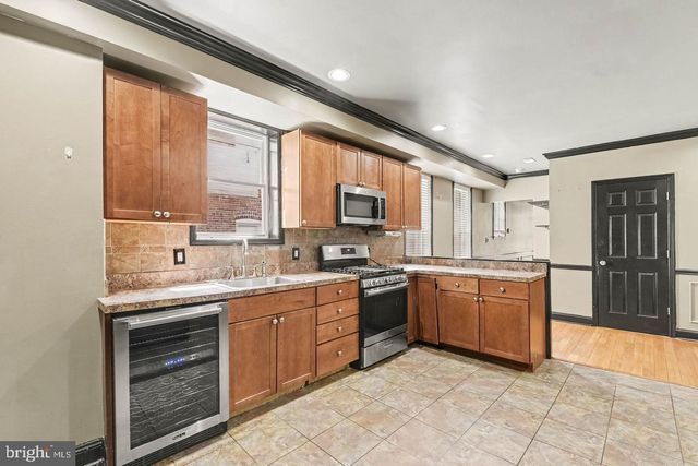 818 CATOR AVE, Baltimore, MD 21218