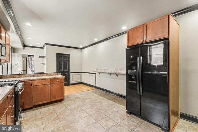 818 CATOR AVE, Baltimore, MD 21218