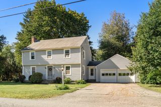 5 Lowell Ave, Holden, MA 01520