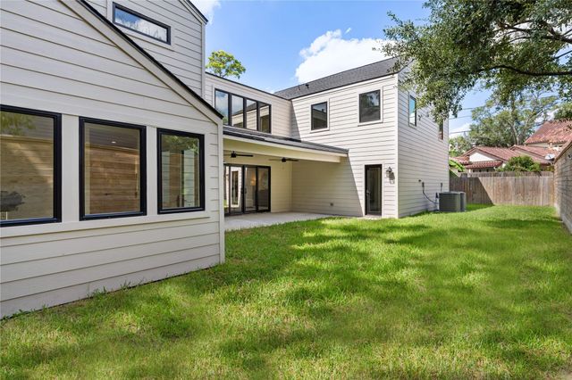 814 Azalea Street, Houston, TX 77018