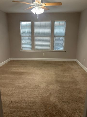 322 Bracken Fern Road, Moncks Corner, SC 29461