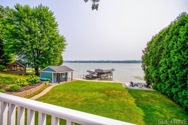 1485 Hess Lake Drive, Grant Twp-newaygo, MI 49327