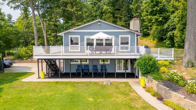 1485 Hess Lake Drive, Grant Twp-newaygo, MI 49327