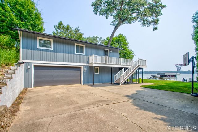 1485 Hess Lake Drive, Grant Twp-newaygo, MI 49327