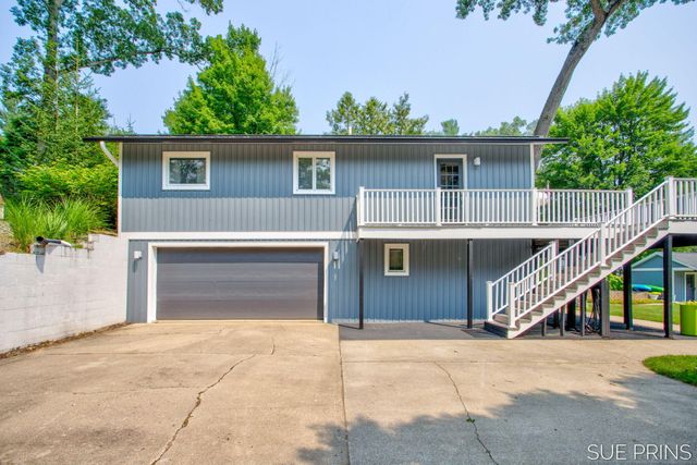 1485 Hess Lake Drive, Grant Twp-newaygo, MI 49327