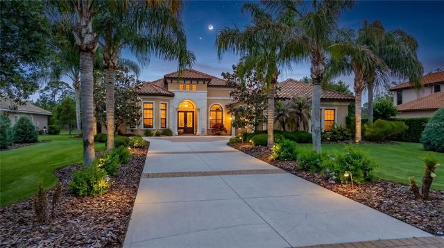 204 WILLOW OAK WAY, Palm Coast, FL 32137