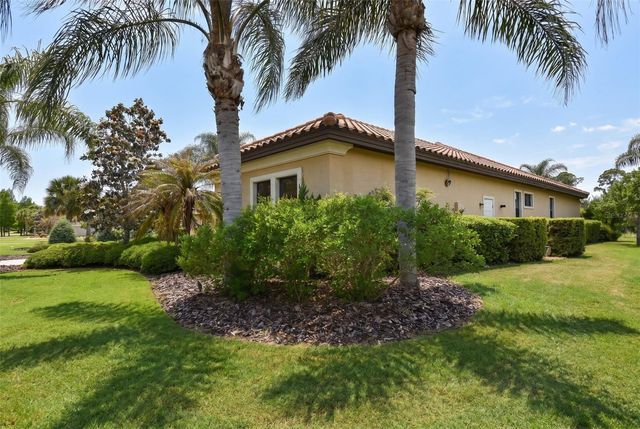 204 WILLOW OAK WAY, Palm Coast, FL 32137