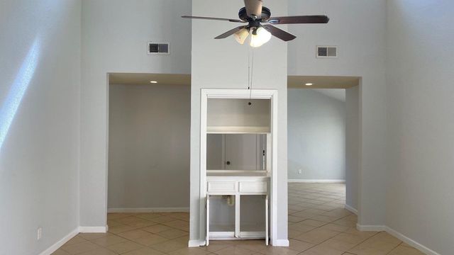 11231 Glenforest, Montgomery, TX 77356