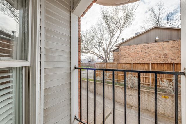 4034 Rawlins Street 102, Dallas, TX 75219