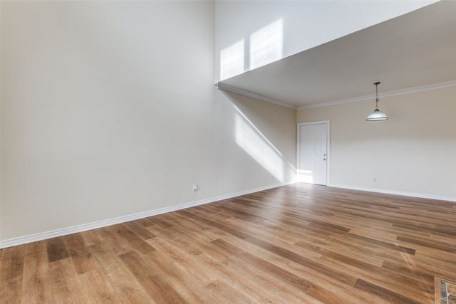 4034 Rawlins Street 102, Dallas, TX 75219