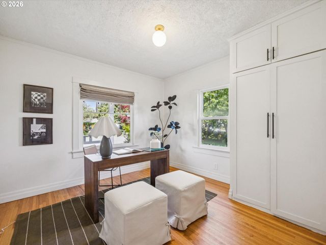 6404 N DETROIT Ave, Portland, OR 97217
