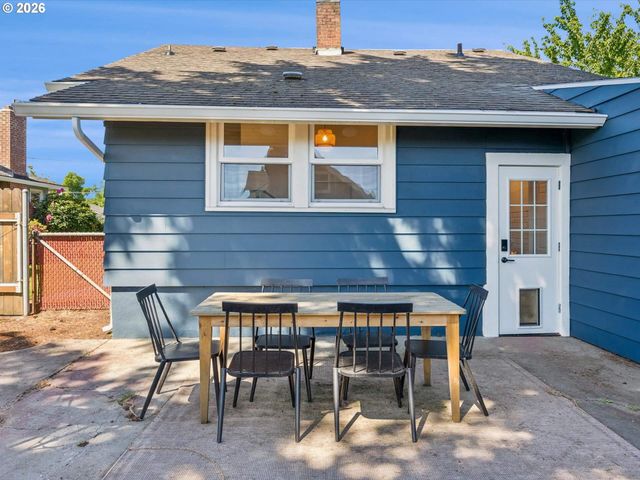 6404 N DETROIT Ave, Portland, OR 97217