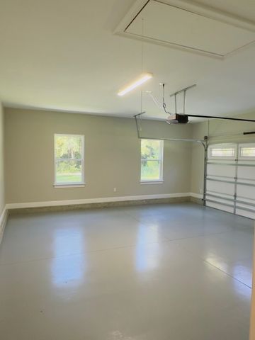 1586 Beaver Creek Drive, Havana, FL 32333