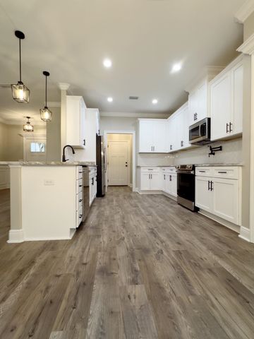 1586 Beaver Creek Drive, Havana, FL 32333