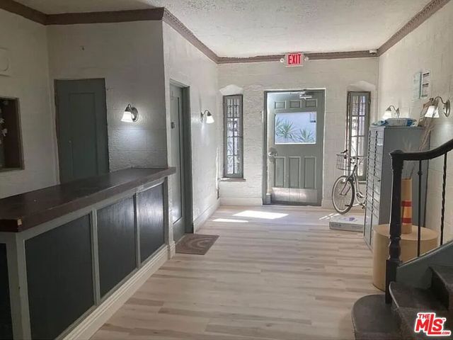 21 Westminster 208, Los Angeles, CA 90291