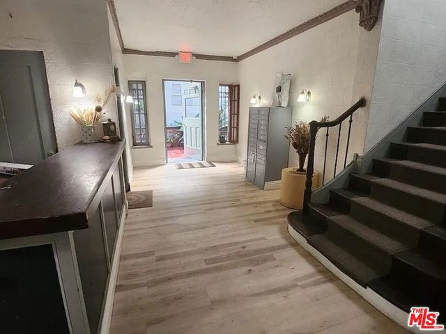 21 Westminster 208, Los Angeles, CA 90291