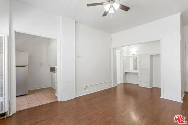 21 Westminster 208, Los Angeles, CA 90291