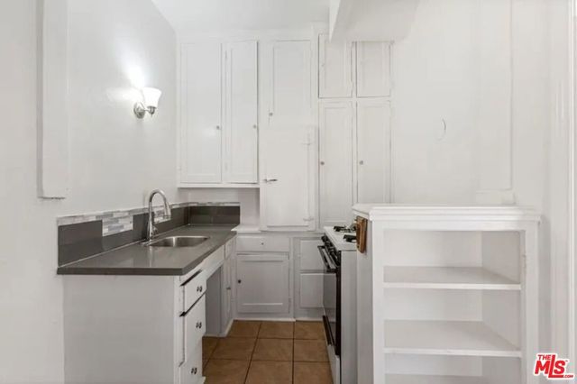 21 Westminster 208, Los Angeles, CA 90291