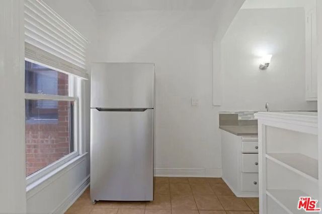 21 Westminster 208, Los Angeles, CA 90291