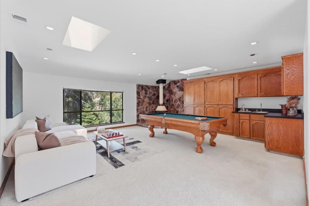 Image 29 of property listing at 1050 Seminole, Fremont, CA 94539