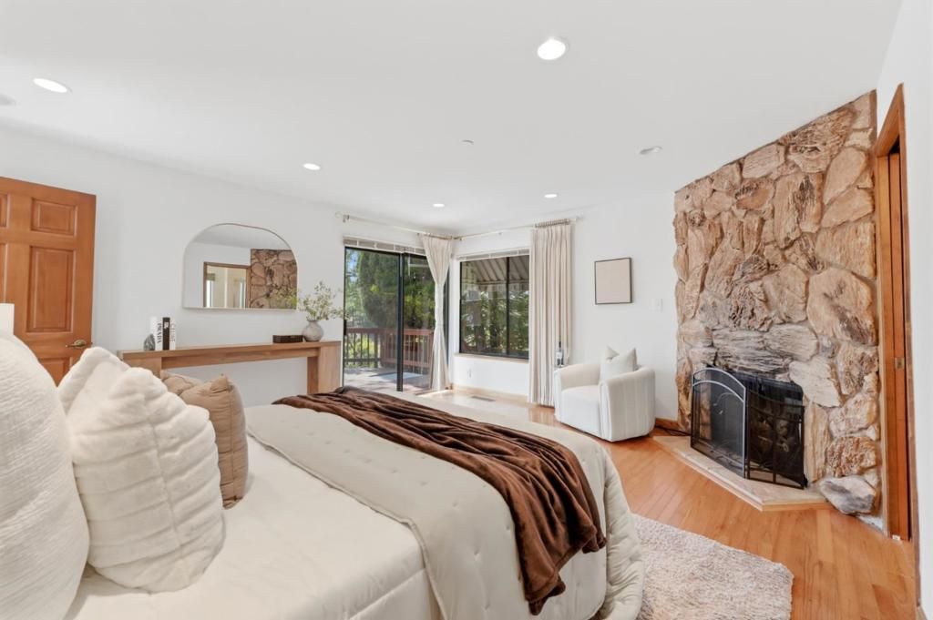 Image 33 of property listing at 1050 Seminole, Fremont, CA 94539