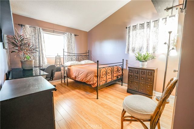 1935 9th, La Verne, CA 91750