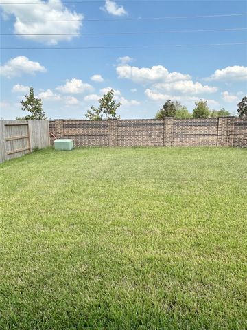 2623 American Ruby Drive, Rosharon, TX 77583