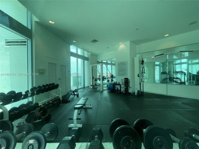 350 S Miami Ave 4003, Miami, FL 33130