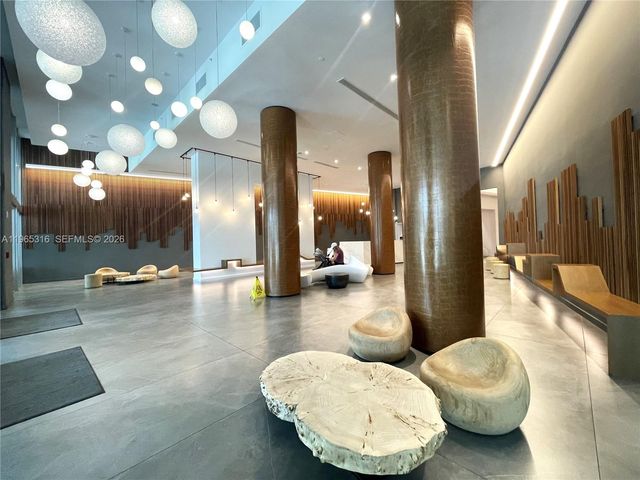 350 S Miami Ave 4003, Miami, FL 33130