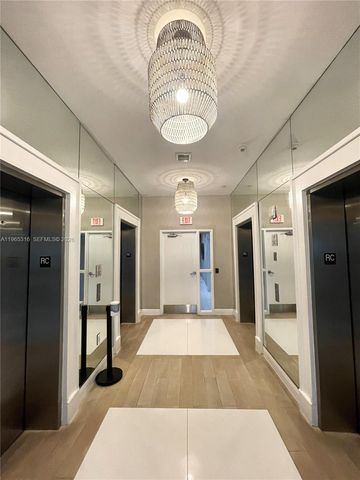 350 S Miami Ave 4003, Miami, FL 33130