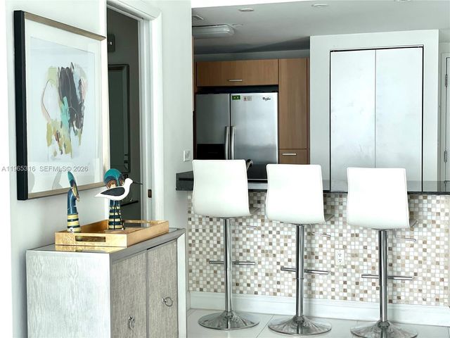 350 S Miami Ave 4003, Miami, FL 33130