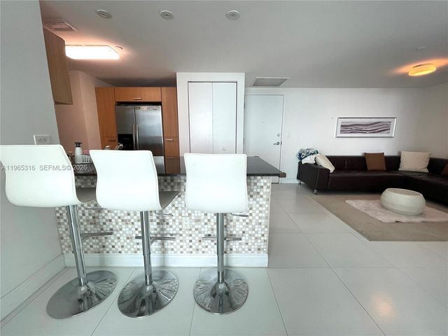 350 S Miami Ave 4003, Miami, FL 33130