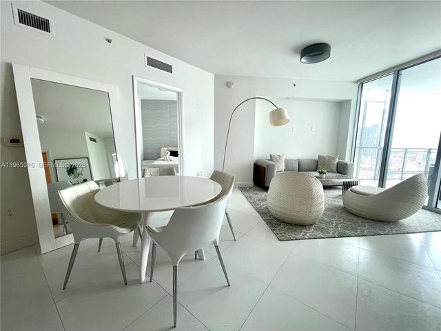 350 S Miami Ave 4003, Miami, FL 33130