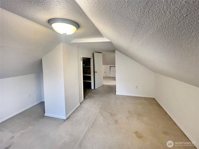 2814 Pioneer Way E, Tacoma, WA 98404